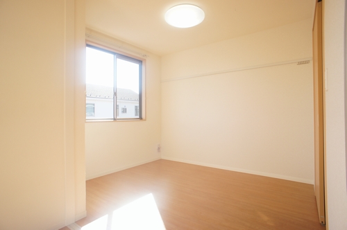 ラークメゾンⅡ 201号-5