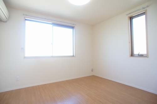 ラークメゾンⅡ 201号-7