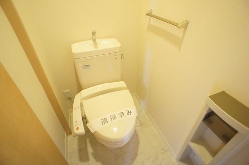 ボヌール・トロワ 202号-10