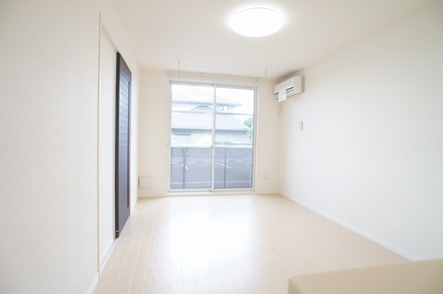 ベルビューB 102号-2