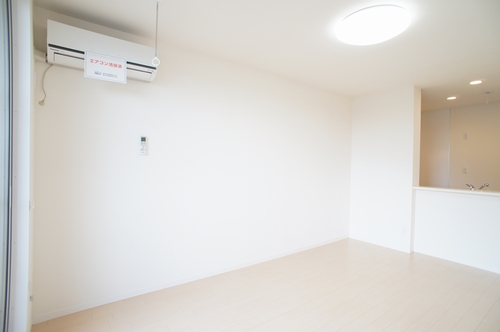 ベルビューB 102号-3