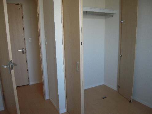 プレジオ飯塚 202号-7