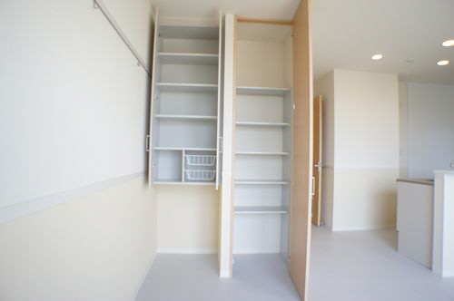 クレスト城 102号-3