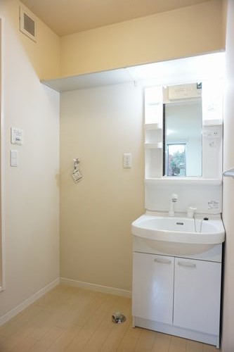 モンクゥール 105号-7