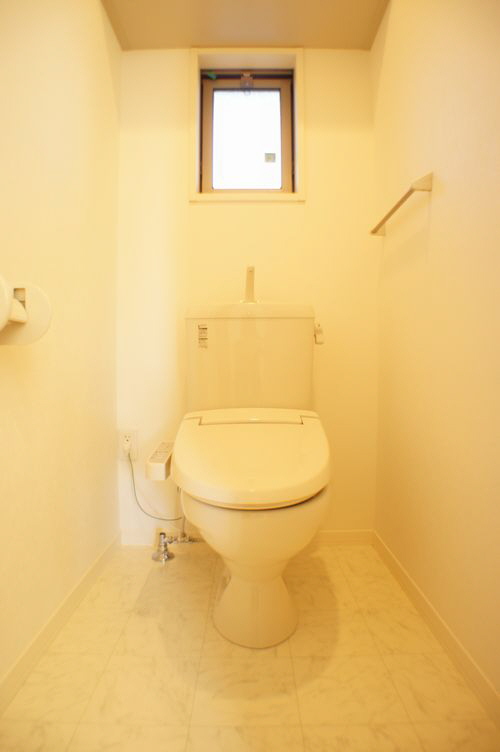 カーサ　ファルコーネ 201号-9