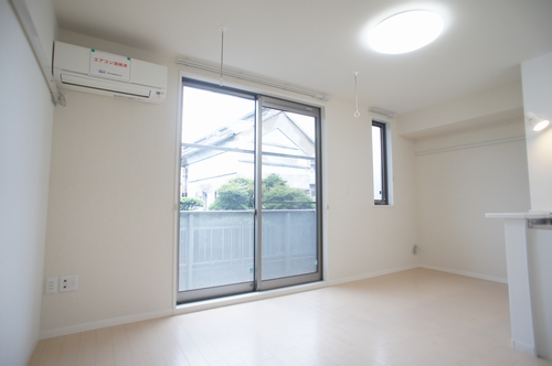 メゾン清里三番館 102号-2