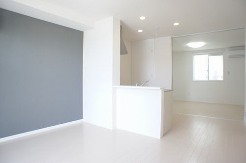 コート・ハピネス 101号-3