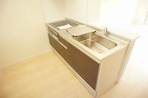 シャトレー古河 202号-5