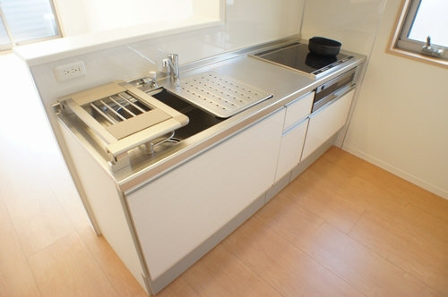 メゾン・ベルデュール一番館 202号-8