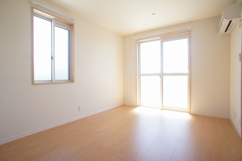 シャーメゾン八幡　Ａ 202号-2