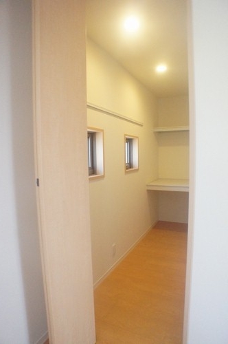 カーサ・ソレッジャート　二番館 202号-7