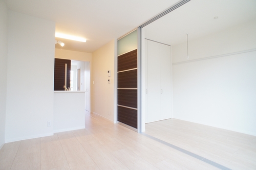 メゾンドフォレスト 102号-3