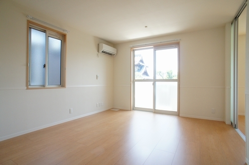 カロー　Ｃ 202号-2