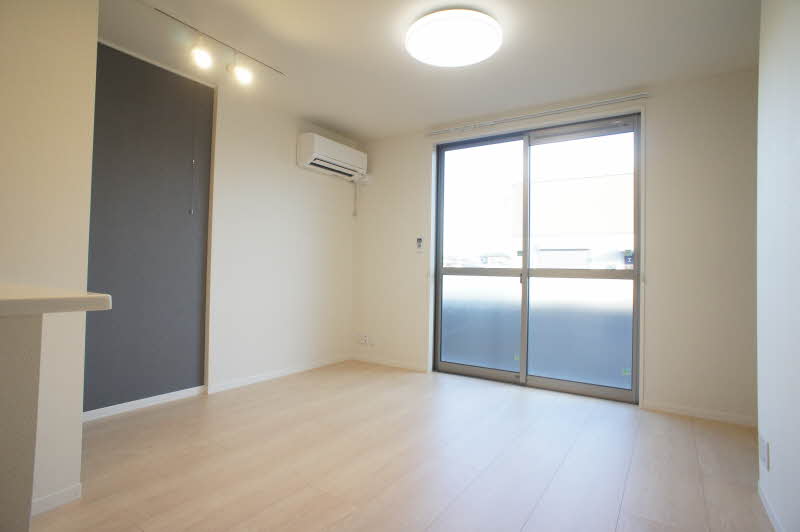 ソレイユ・ヴェルジェＣ 102号-2