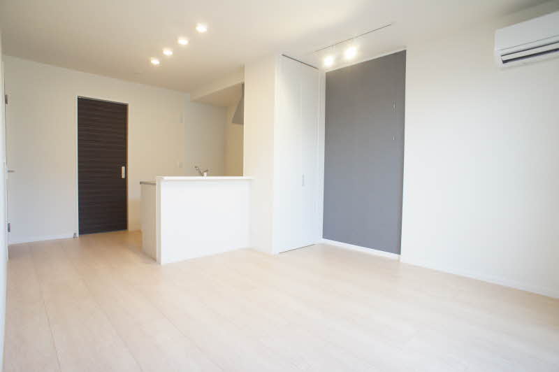 ソレイユ・ヴェルジェＣ 102号-3