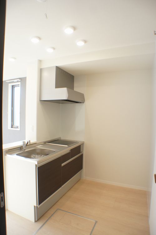 ウイング西城南B 203号-7