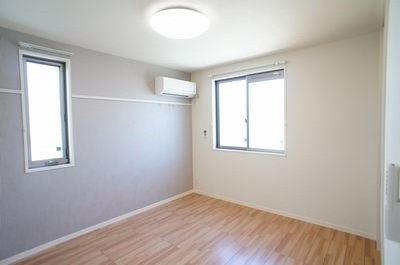 メゾン・ベルデュール三番館 205号-8