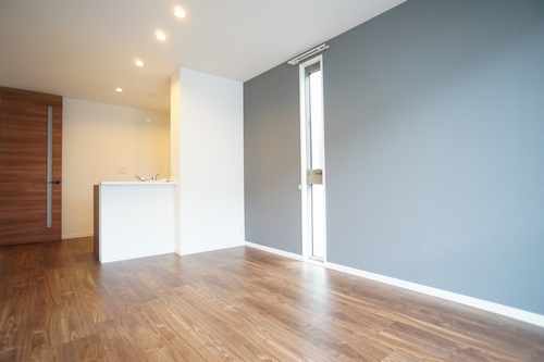 アルファソレイユ 101号-4