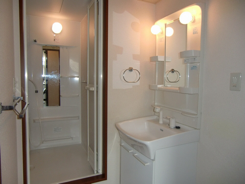 クレストタウンＤ 201号-6