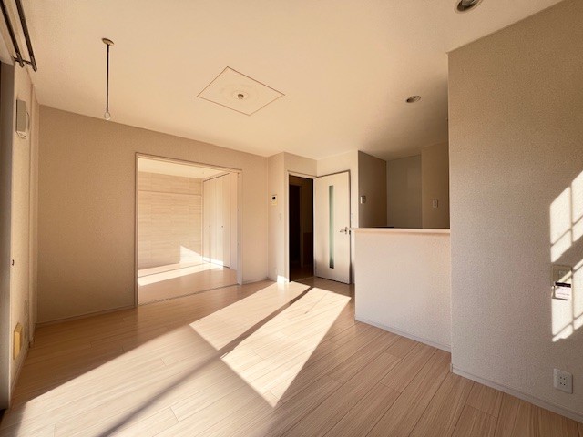 グランドドールＥ 101号-3