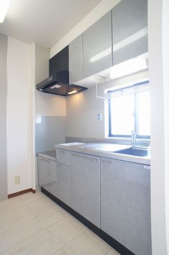 クレストタウンF 201号-6