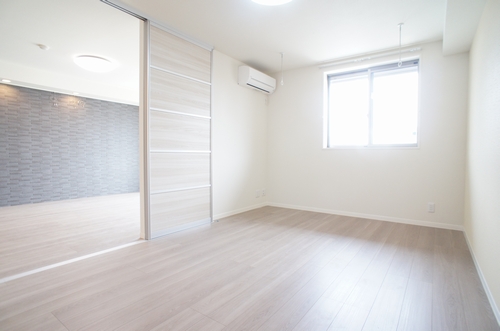 マストライフ小山 202号-7