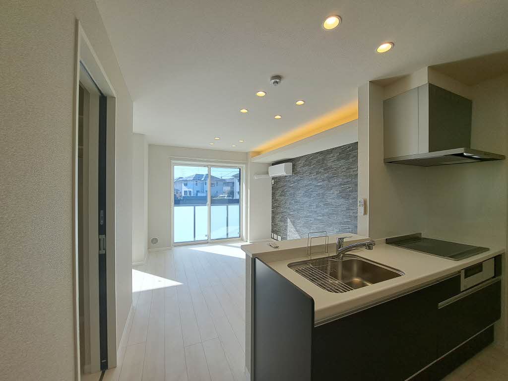 メーデン・コート 101号-7