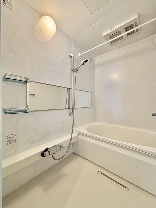 メーデン・コート 205号-9