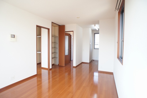 グランヴィーブルＣ 201号-3