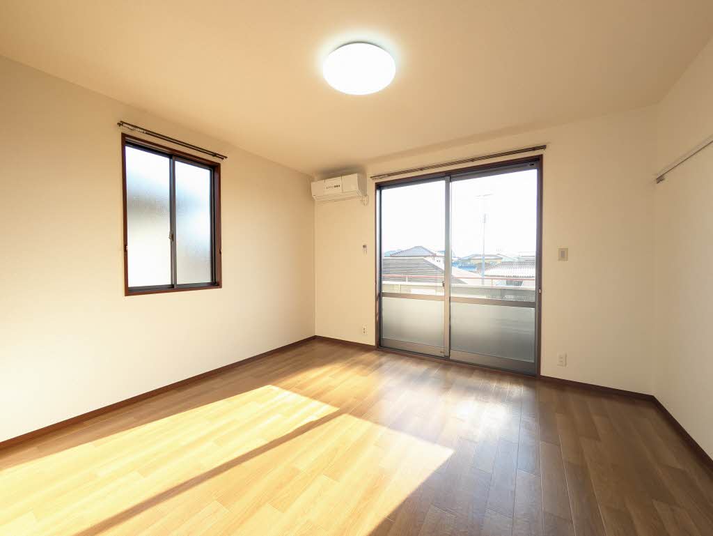 コートスクエアＢ 201号-2