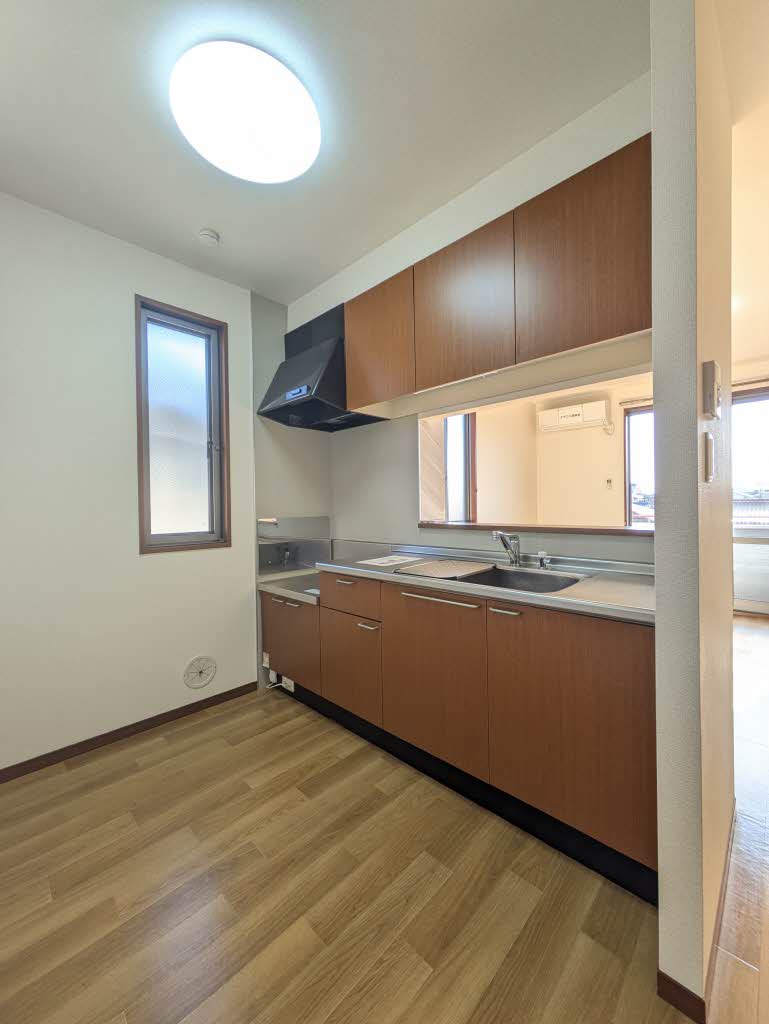 コートスクエアＢ 201号-4