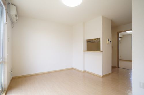 ホワイト・ポート 102号-3