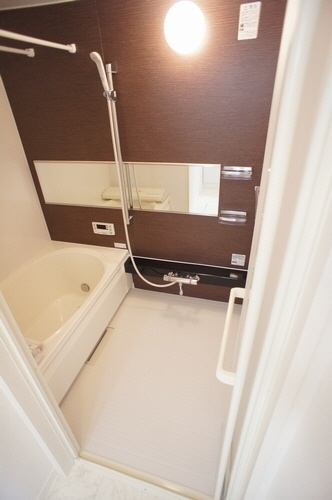 ファミーユ B 101号-9