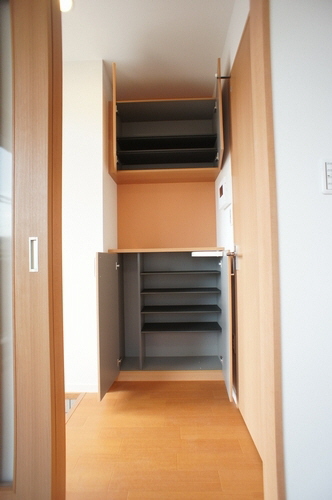 ファミーユ B 101号-11