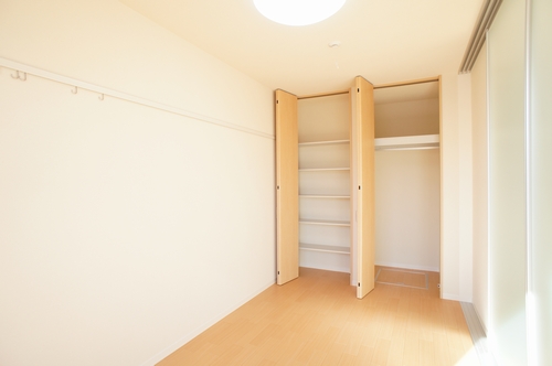 メゾンドブラン・ヨシイ 101号-5