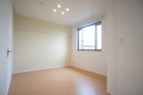 パインヒルＡ 202号-5