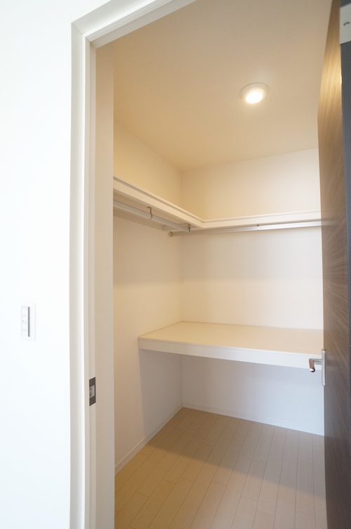 ピボワーヌ 102号-6