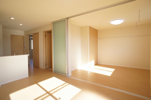 Ｈａｌｅｍａｈａｌｏ　Ａ 203号-2