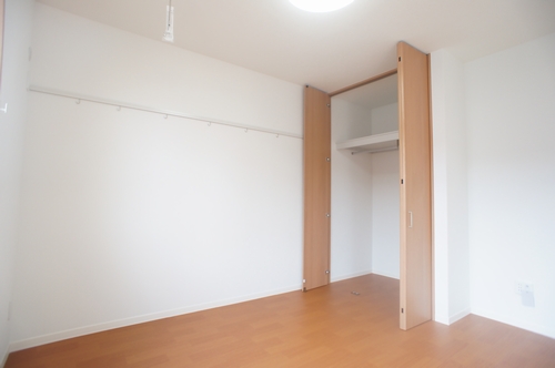 ロゼリア若宮 B 203号-6