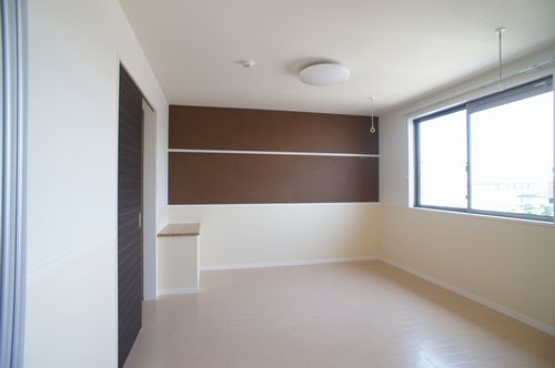 フロントマーレＡ 202号-4