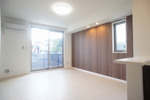 フルラ―ジュ 105号-2