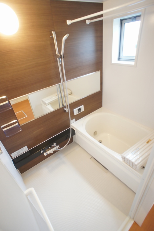 アメイジング・クレスト　Ｅ 105号-8