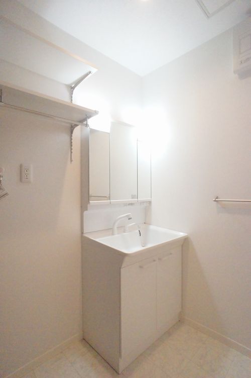 クレールガーデン蒼海 102号-8