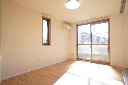 パティオガーデン 101号-2