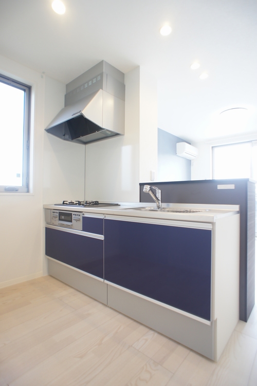 ヴィラ・フィオーレ 101号-3