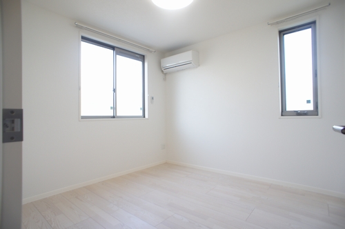 ヴィラ・フィオーレ 101号-7