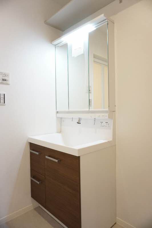 ファミーユ　Ｄ 105号-8