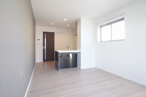 プラージュ・ノム 201号-3