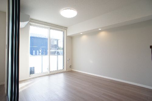 シンシアコート B 105号-2