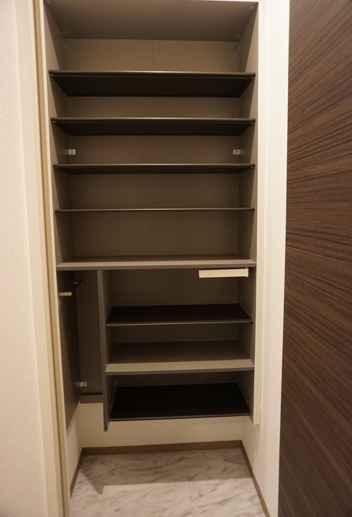 Ｌａ　ｖｉｅ　ｒｉｃｈｅ　南町 303号-11